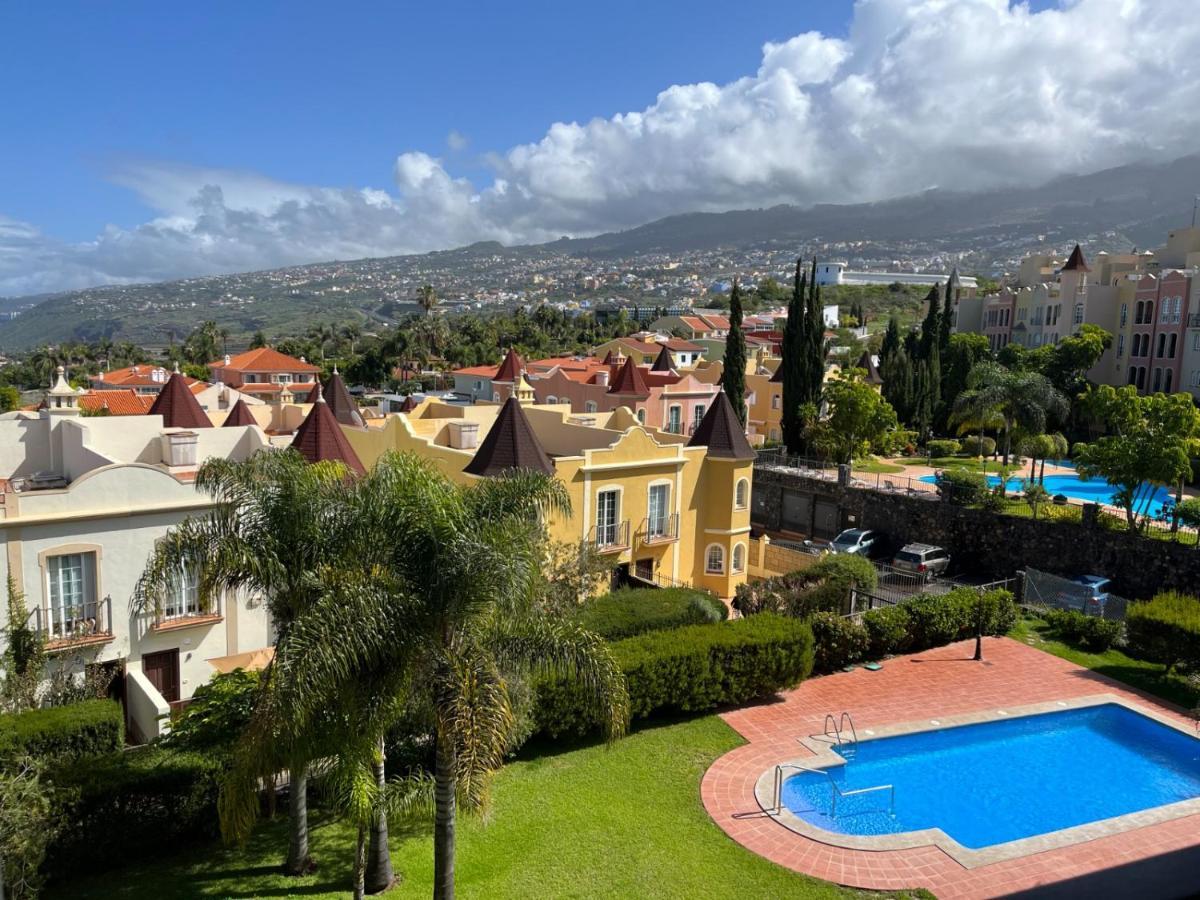 La Quinta Paradise Santa Ursula  Exterior photo