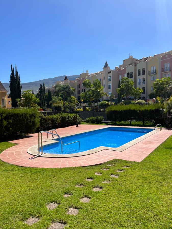 La Quinta Paradise Santa Ursula  Exterior photo